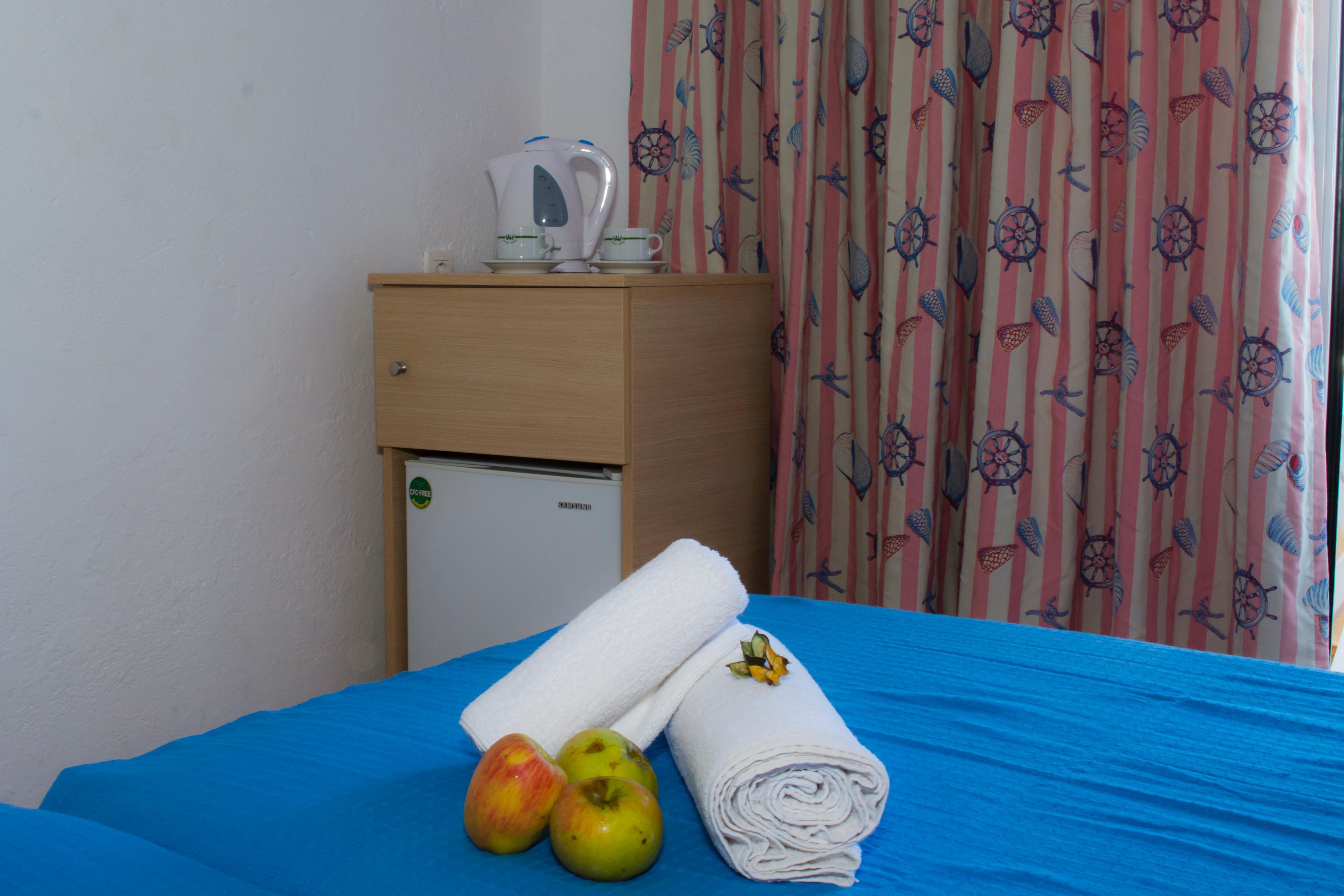 Nikos Aparthotel 3*
