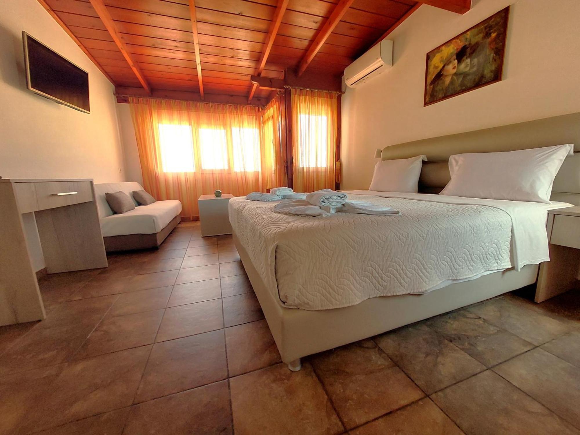 Aparthotel Nikos
