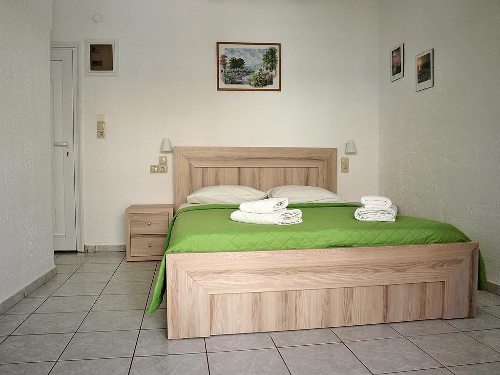 Nikos 3* Matala