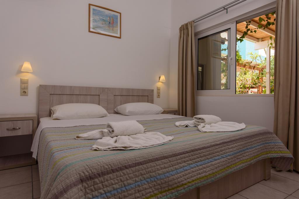 Aparthotel Nikos Matala