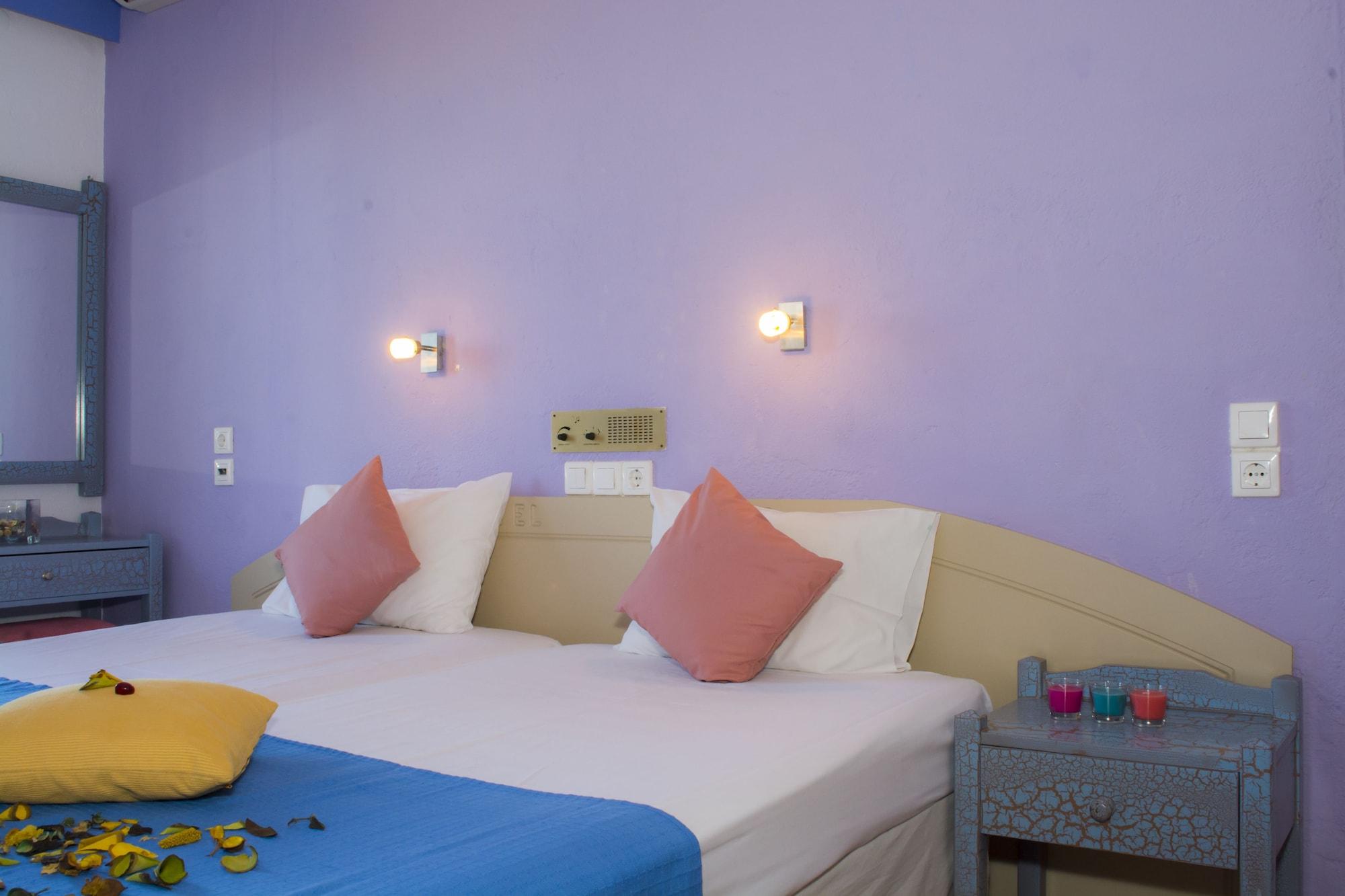 Nikos Aparthotel Matala (Crete)