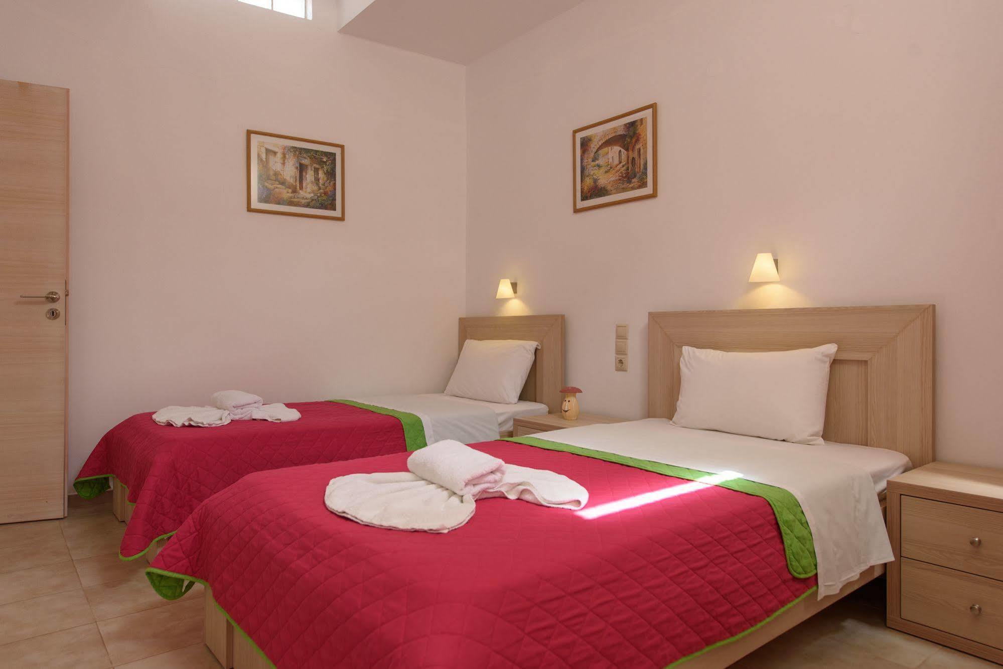 Aparthotel Nikos